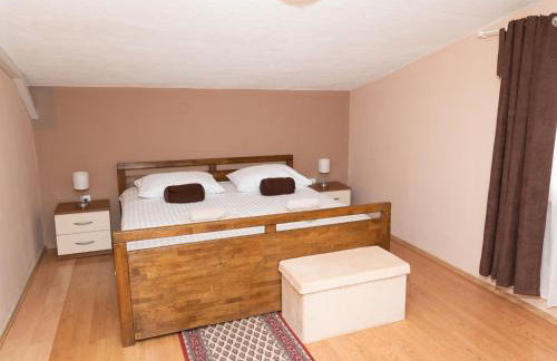 Five Bedroom Villa With Pool - Foto 17