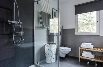 Spacious 3 Bedroom Family Oasis with Sauna, 20 min from Warsaw - Foto 14