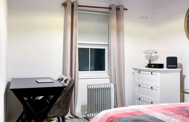 1-bed Apt, Sleeps 2, 20 min Walk to Centre - Foto 2