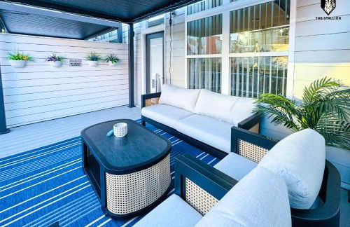 The Stallion #103 - Walk to Attractions - Modern 2BD Loft in Downtown with Patio - Foto 18