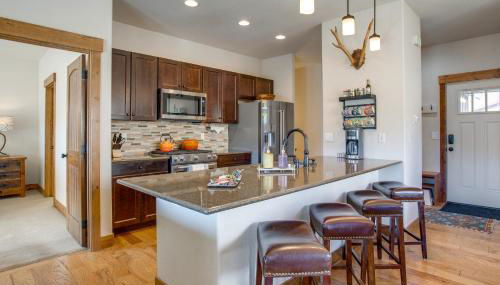 Less Than 5 Mi to Winter Park Family Base Camp with Hot Tub - Foto 4