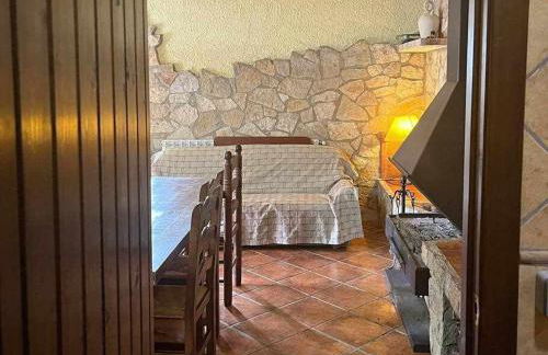 Masía de piedra con piscina - Foto 11