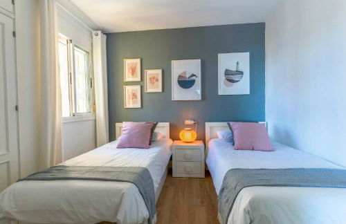 Apartamento Pura Vida! Vistas al mar, playa a 5 min. Terraza, WiFi y A/A. - Foto 14