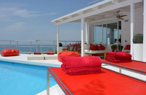 Villa Sitges Altavista Amazing View South oriented Calm Area AC Beach 2 minutes Drive and 18 minutes Walk - Photo 12