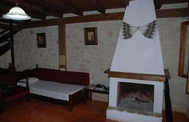 Stone Village - Photo 16