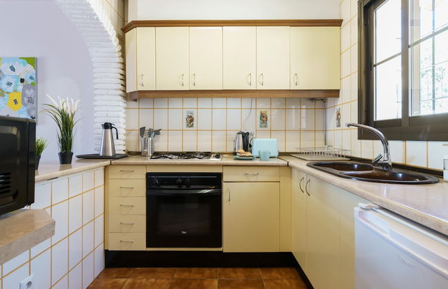 Sunny Tranquility With Pool - Foto 6