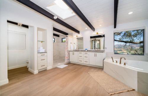 Casa Via Zara - Sweeping Mountain Views with Pool - Foto 19