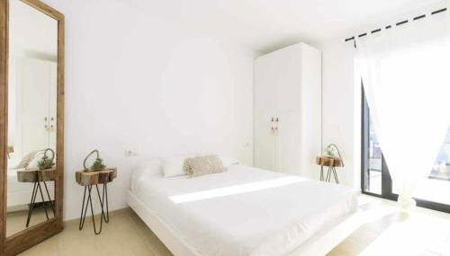 Maravilloso apto de diseño a 1 minuto de la playa - Foto 1