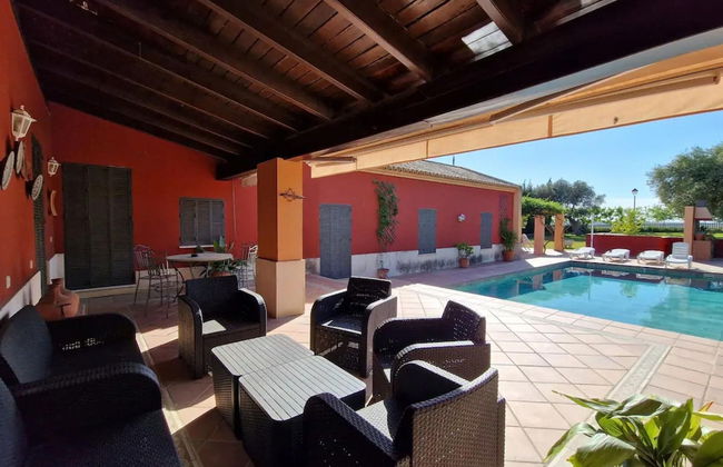 Belvilla by OYO Villa Valencina de la Concepcion - Photo 23