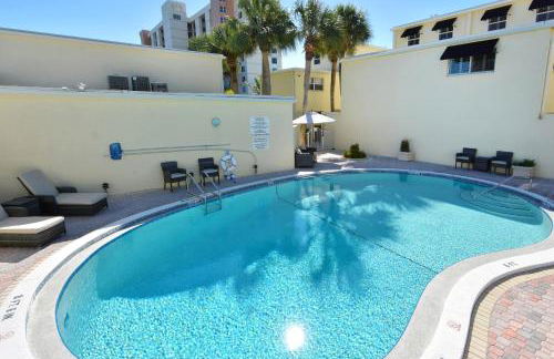 LaPlaya 104A Gulf front Walk right from your lanai onto the private beach - Foto 2