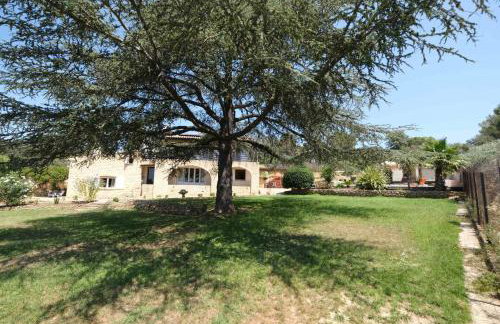 Slpendid villa with heated pool and Jacuzzi for 12 people in Saint-chamas - Foto 42