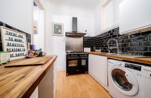 Monty's Residence - 8 Guests 7 Beds City Centre - Foto 8