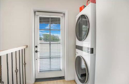 Newly Built Pasadena Retreat Parking Great Location - Foto 9