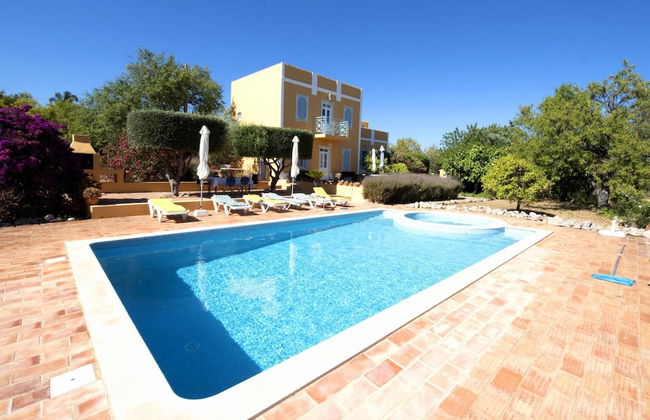 Quinta Amarela XL by Portucasa - Photo 1