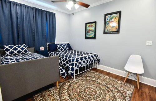 Claiborne Historic Getaways Guest House-economy rear unit With Pool - Photo 12