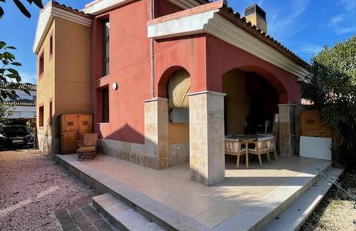 Casa Adosada Acogedora - Con Parking - ES-9-187 - Foto 3