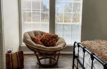 Pool View Escape - Near Shops & Dining - Foto 24