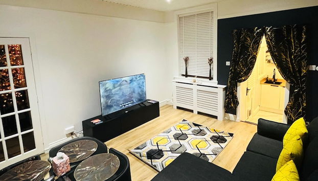 Luxury Entire Holiday Apartment - Self Checkin & Checkout - Foto 2, Profilbild