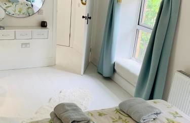 The Coach House central location fantastic Views - Foto 25