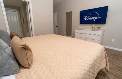 Magical Themed 3BR Townhouse Near the Parks - Foto 51