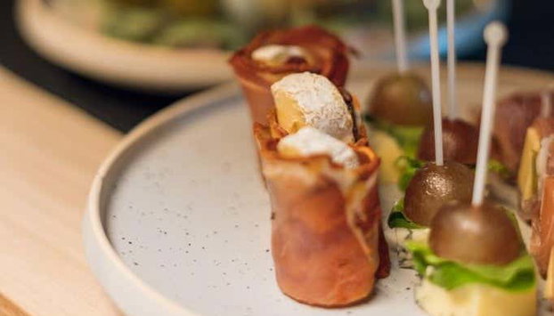 Visita a la vinoteca Wine House - Foto 5, Aperitivos que probaremos en Wine House