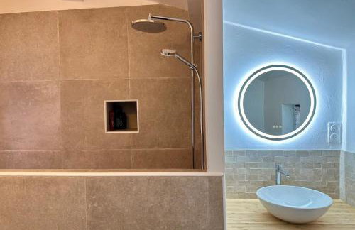 La maison Haut-perché townhouse with view and jacuzzi - Photo 71