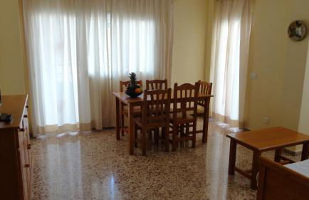 Apartamentos Cala Llonga - Foto 4