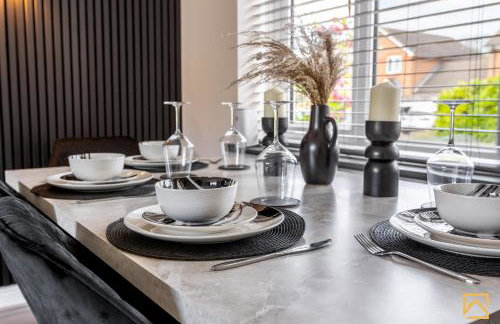 Cosy 5 bedroom house - Central By Valore Property Services - Photo 43