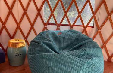 Heated & AC Yurt - Foto 2