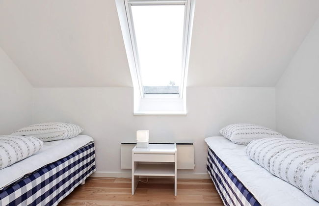 6 Person Holiday Home on a Holiday Park in Karrebaeksminde - Foto 14