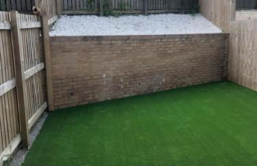 Barber House, Hoyland with two allocated parking spaces - Foto 21