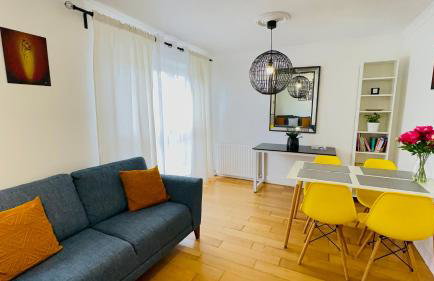 Amazing Location - City of London- 2 Bedroom Stunning Canal View House With Private Garden,Parking & Balcony - Foto 19