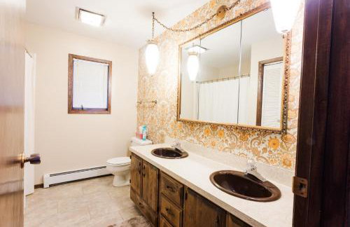 Relaxing Lake Haven House - Close to EVERYTHING! - Foto 19