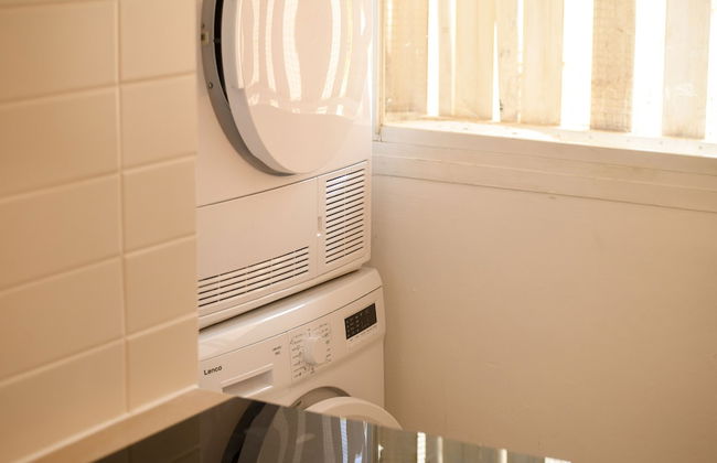 Seaside Escape with Private Patio by Sea N Rent - Foto 37