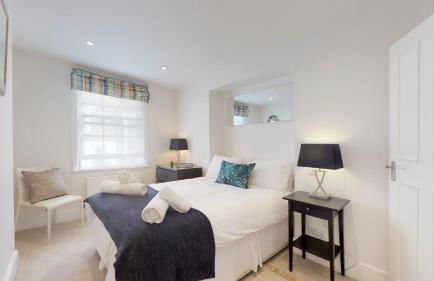 Central London Flat in Westminster - Photo 16