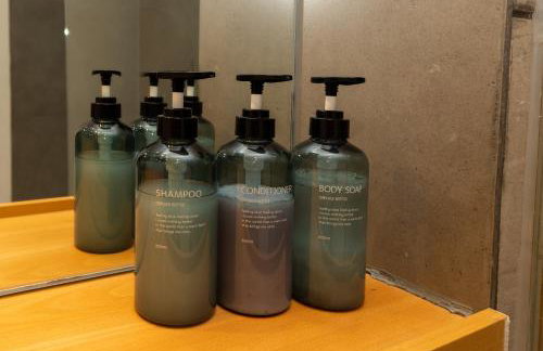 Cosy, modern high rise with views! 2 bedroom - Foto 13