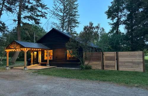Glacier Retreat on 4 Acres with Sauna & Fire Pit - Foto 26