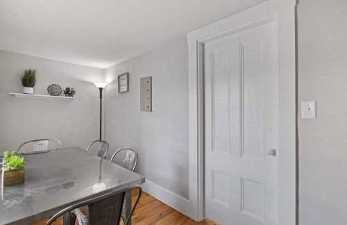 Exeter 2nd Floor 2 Bed 1 Bath- Pet Friendly - Foto 30