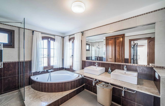 Villa Ocean Escape - Photo 20