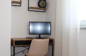 Großes Apartment mit Küche, Dusche, Badewanne, Balkon, Parkplatz vor dem Haus, ruhig gelegen, ADA4 - Foto 37