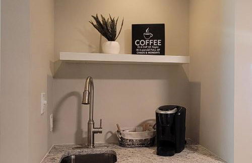 Studio 415 Spring Lake - Fayetteville near Fort Bragg - Accessible 1st Floor with Self Check-in - Perfect for short or long-term stays - Foto 28