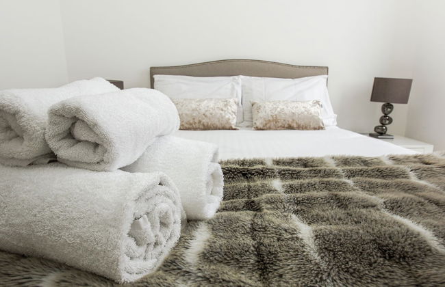 Orion Marina Sea View - Parking - by Brighton Holiday Lets - Foto 13