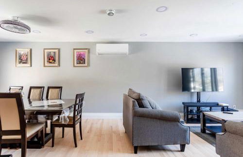 The Woodland Escape Pool Table Fire Pit 4 BD - Foto 13