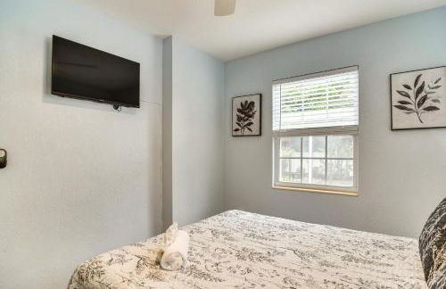 Pinellas Park Home Swim, Golf, Grill and More! - Foto 11