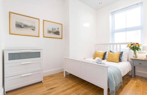 Stylish 2 Bed Apartment-Zone 2 - 10 Minutes to the heart of London- sleeps up 8 - Foto 12