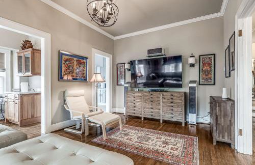 Stylish 3-Bedroom Home in Tulsa - Photo 10