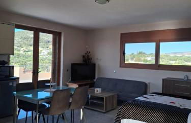 Calmness Near the City - Foto 1