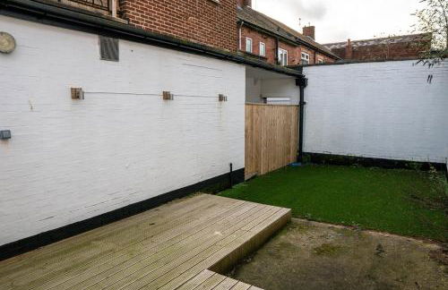 Luke Stays - Front Street - Foto 78