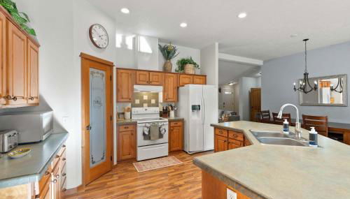 Just Around the Bend For 8 - Foto 2