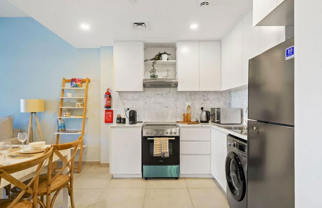 Iconic Views Apt With Balcony Close to the Beach - Foto 9